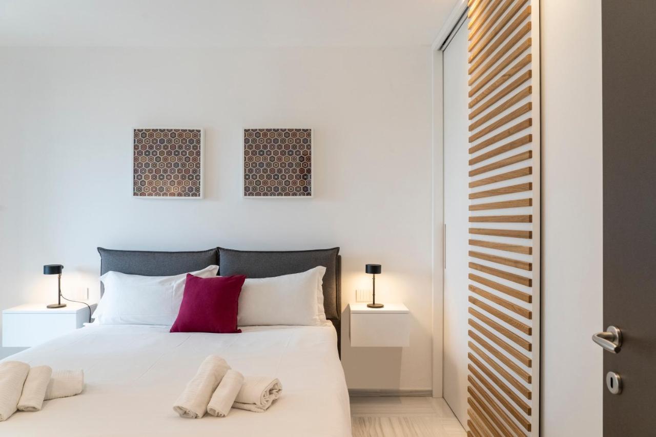 Gentile 46 Luxury Accomodation Apartment Бари Екстериор снимка